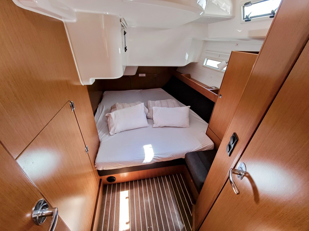 Bavaria Cruiser 51, Jozefina | Yachtcharter Kroatien