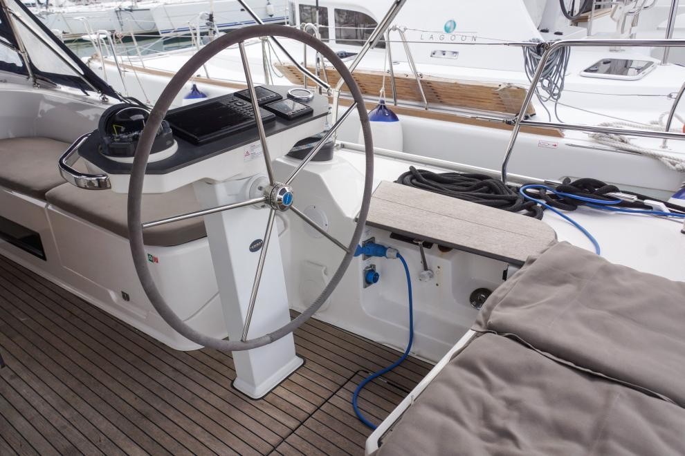 Bavaria Cruiser 56, LA VESTALE | Yacht Charter Croatia