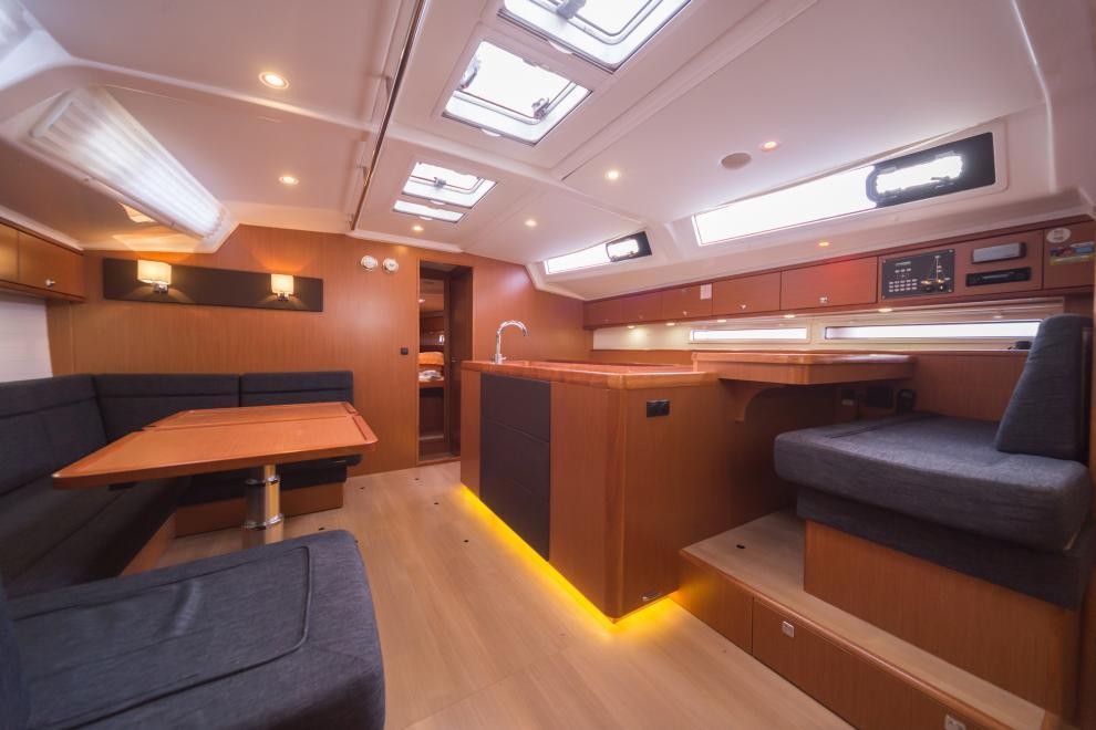 Bavaria Cruiser 56, LA VESTALE | Yacht Charter Croatia