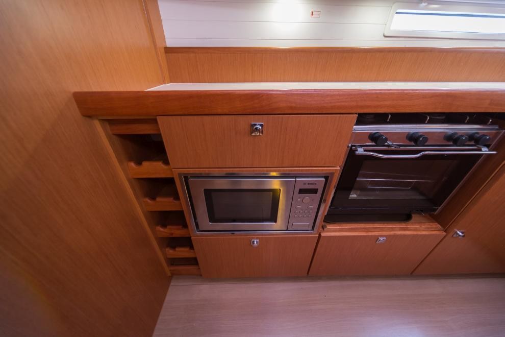 Bavaria Cruiser 56, LA VESTALE | Yacht Charter Croatia