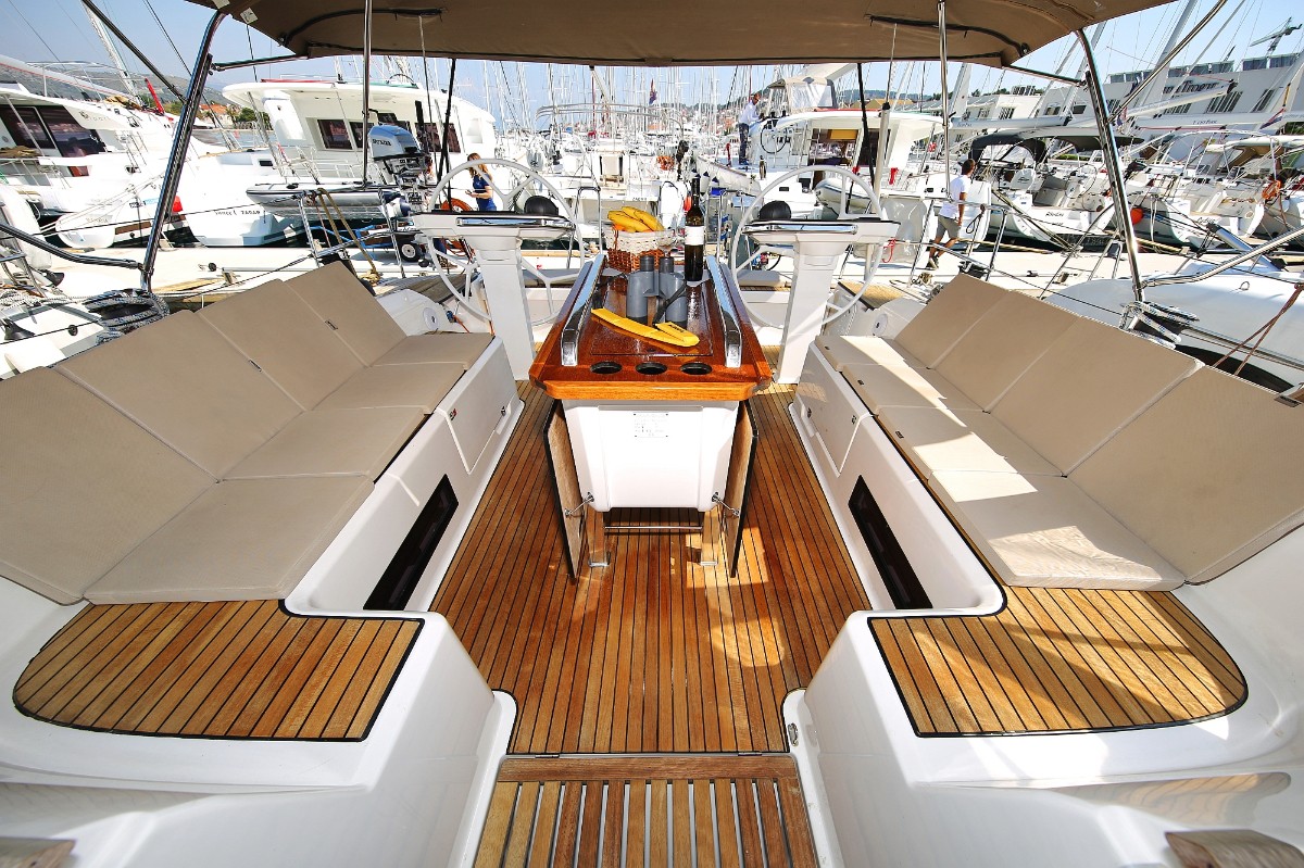 Bavaria Cruiser 56, El Karinjo | Yachtcharter Kroatien