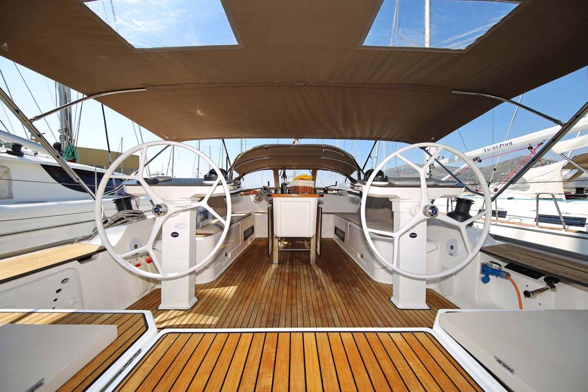 Bavaria Cruiser 56, El Karinjo | Yacht Charter Croatia
