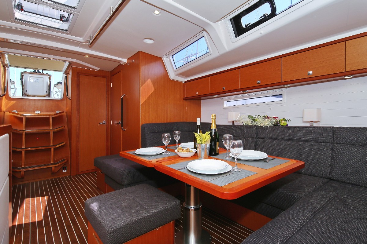 Bavaria Cruiser 56, El Karinjo | Yachtcharter Kroatien
