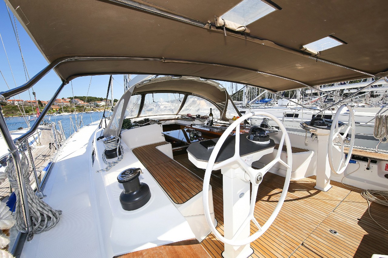 Bavaria Cruiser 56, Domo | Yacht Charter Croatia