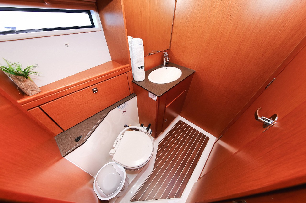Bavaria Cruiser 56, Domo | Yacht Charter Croatia