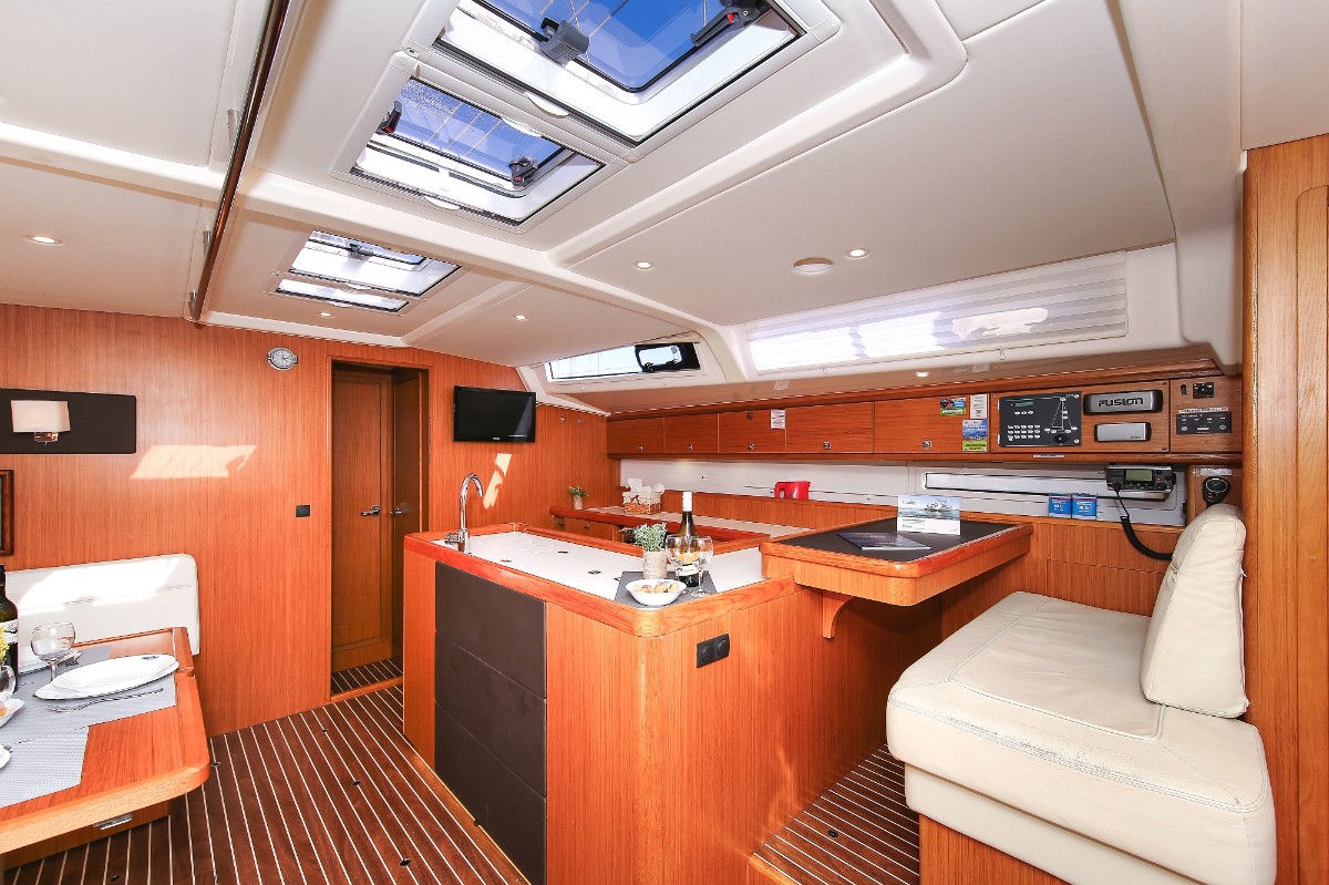 Bavaria Cruiser 56, Mandy | Yacht Charter Croatia