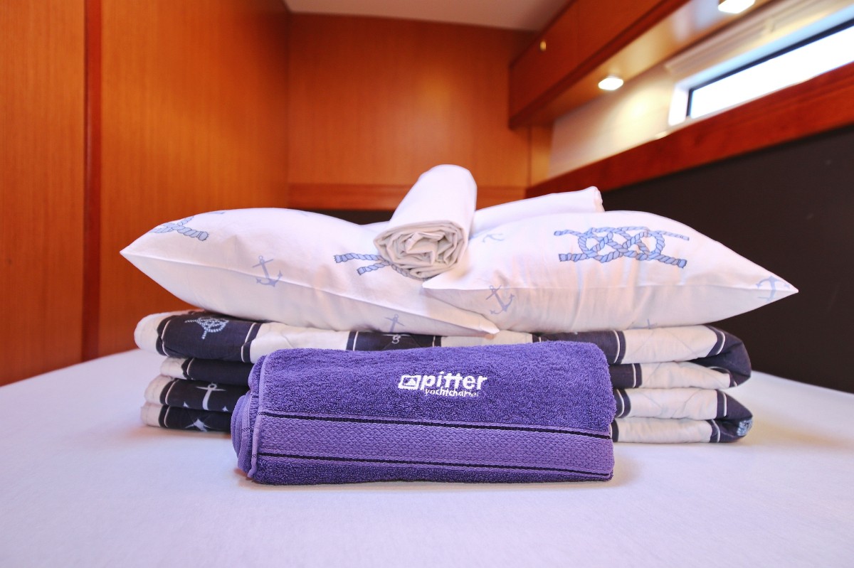 Bavaria Cruiser 56, Mandy | Yacht Charter Croatia