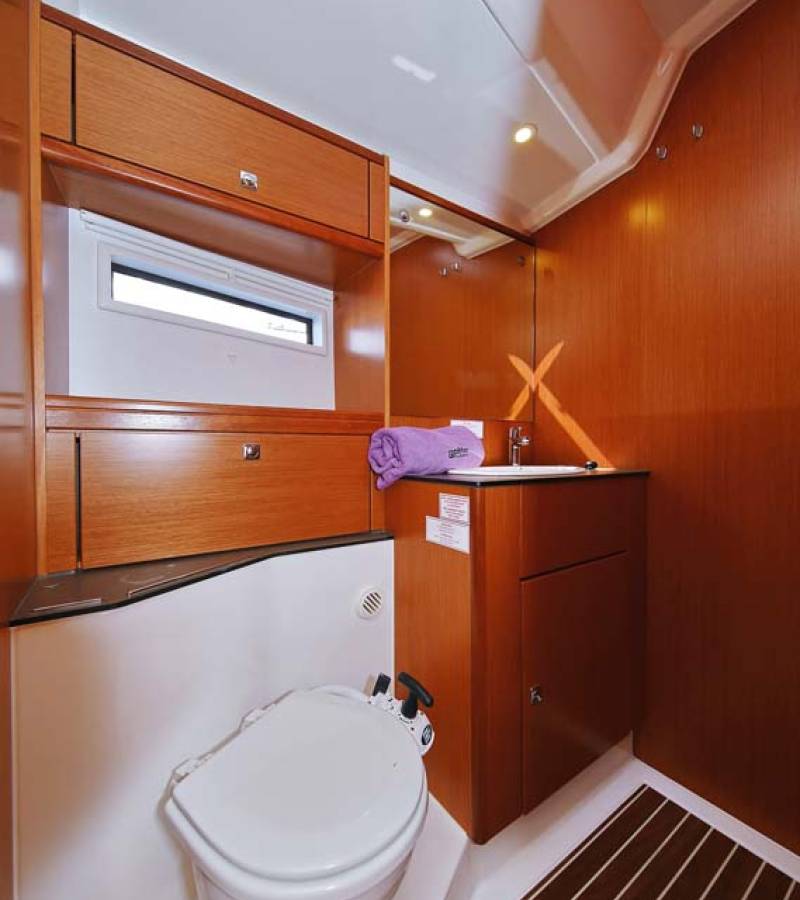 Bavaria Cruiser 56, Mandy | Yacht Charter Croatia