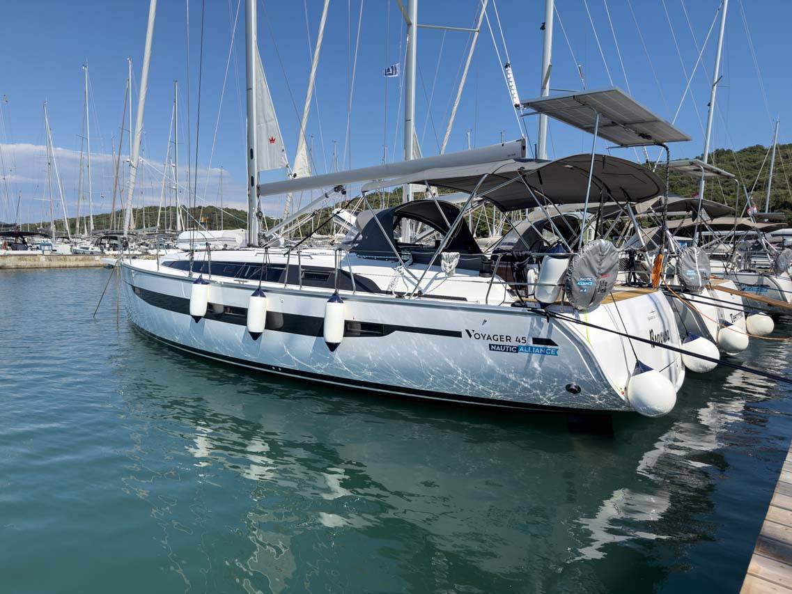 Bavaria Voyager 45, Aniara | Yacht Charter Croatia