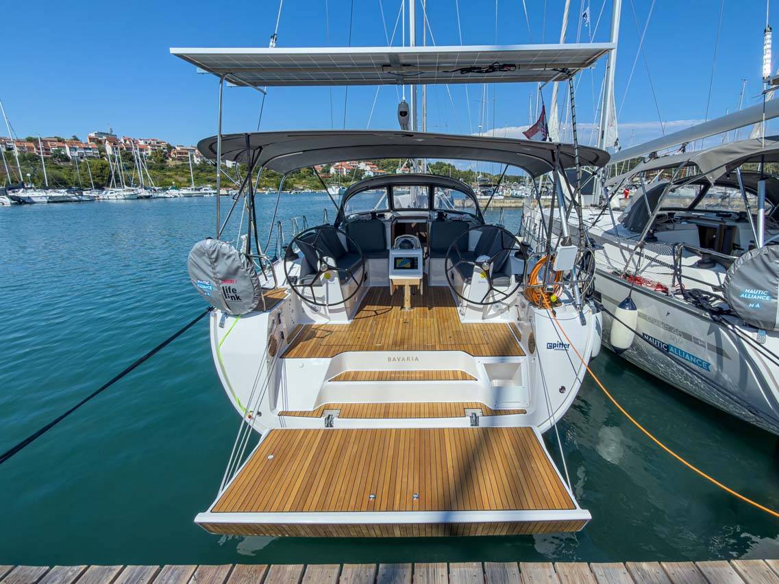 Bavaria Voyager 45, Aniara | Yacht Charter Croatia