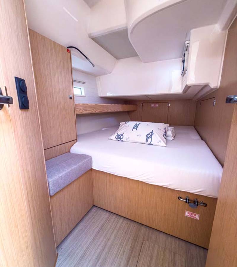 Bavaria Voyager 45, Aniara | Yacht Charter Croatia