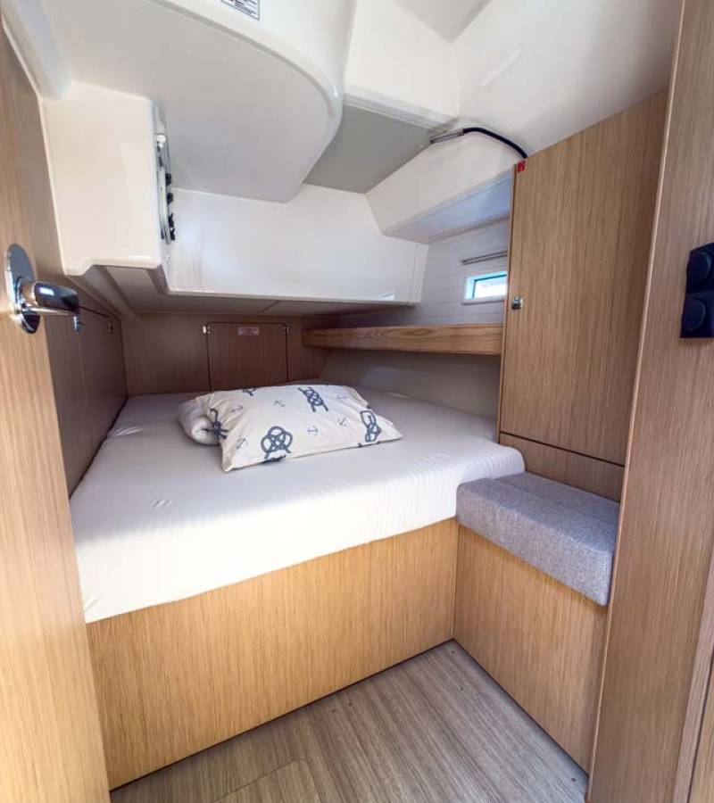 Bavaria Voyager 45, Aniara | Yacht Charter Croatia