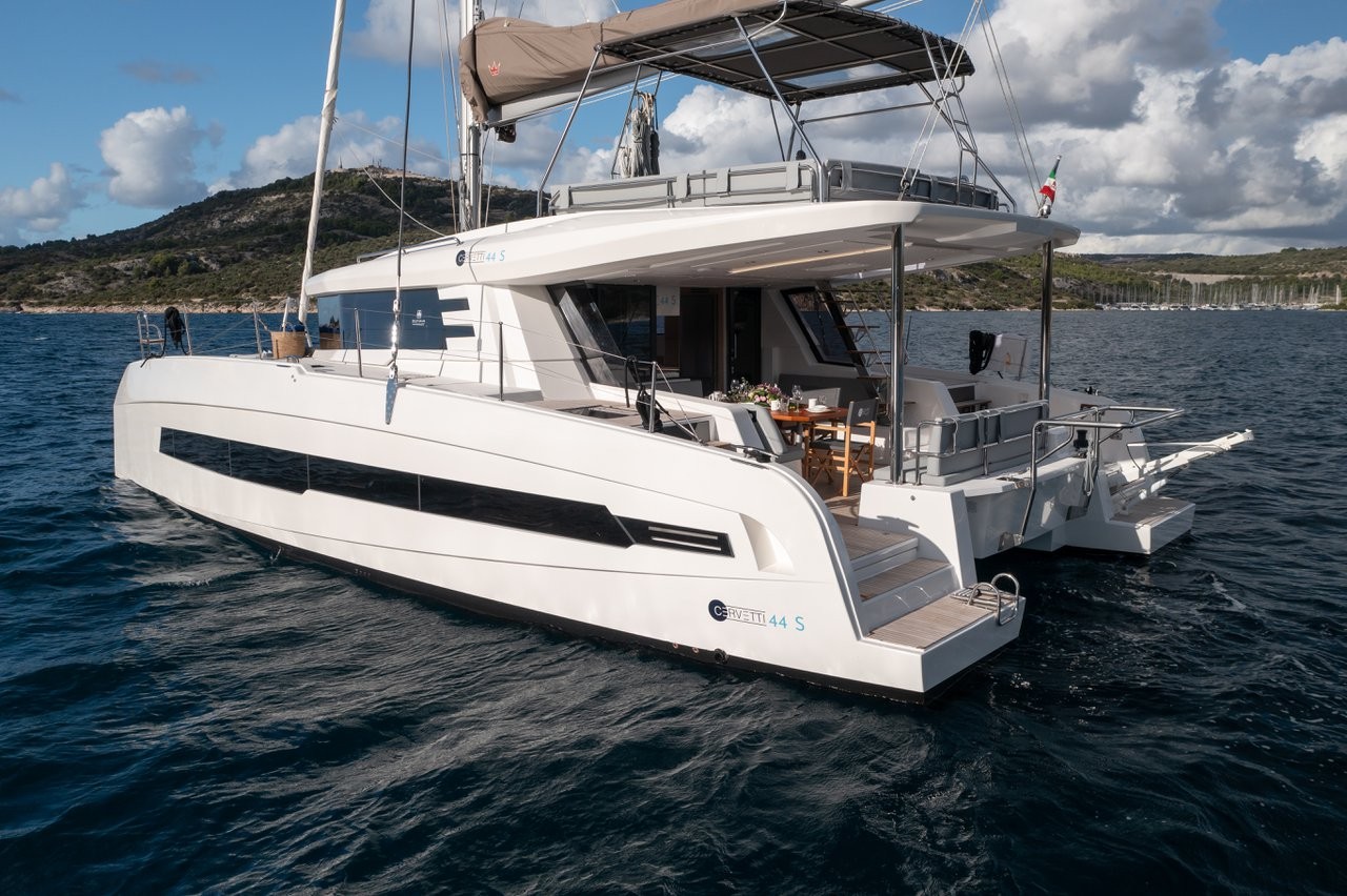 Cervetti 44, Bela | Yachtcharter Kroatien