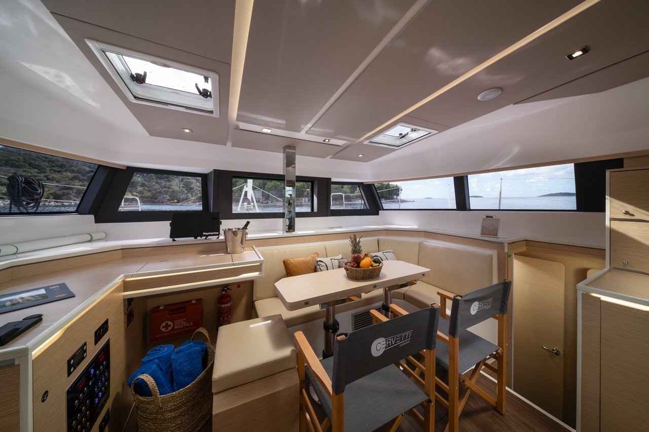 Cervetti 44, Bela | Yachtcharter Kroatien