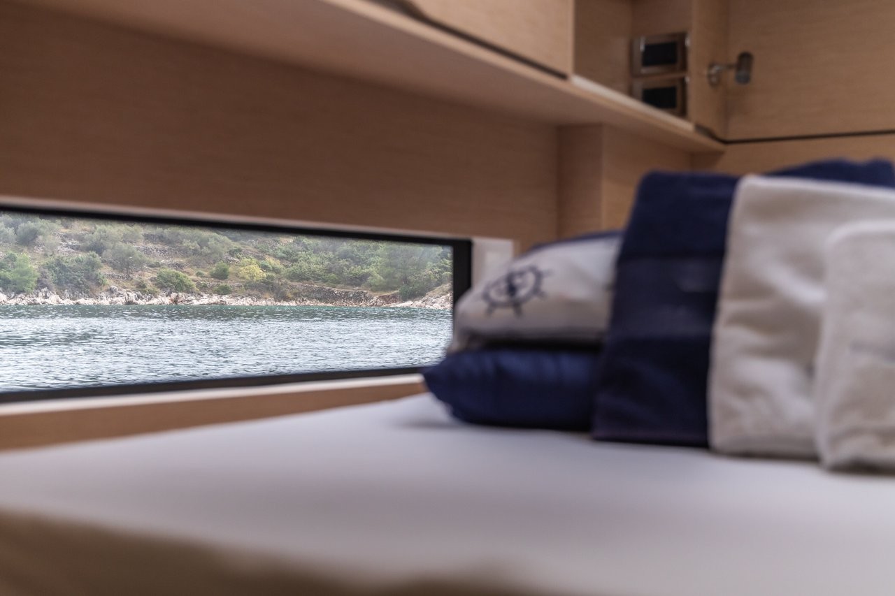 Cervetti 44, Bela | Yachtcharter Kroatien