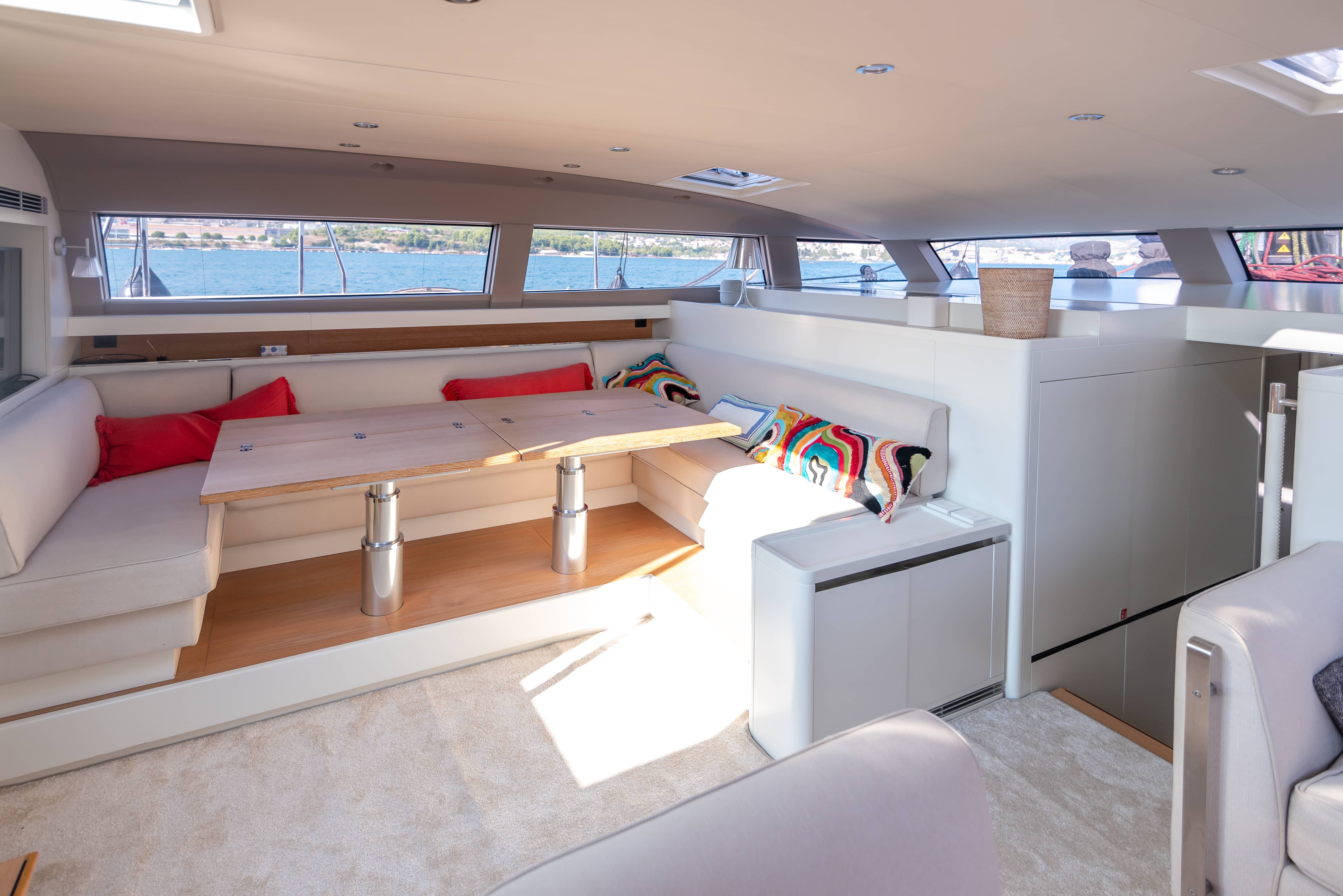 CNB 76, Bubbles | Noleggio di Yacht Croazia