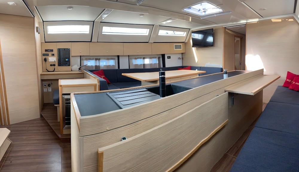 D&D Kufner 50, Rosso | Yacht Charter Croatia