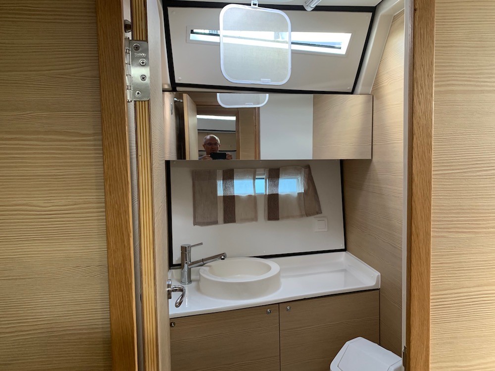 D&D Kufner 50, Rosso | Yacht Charter Croatia