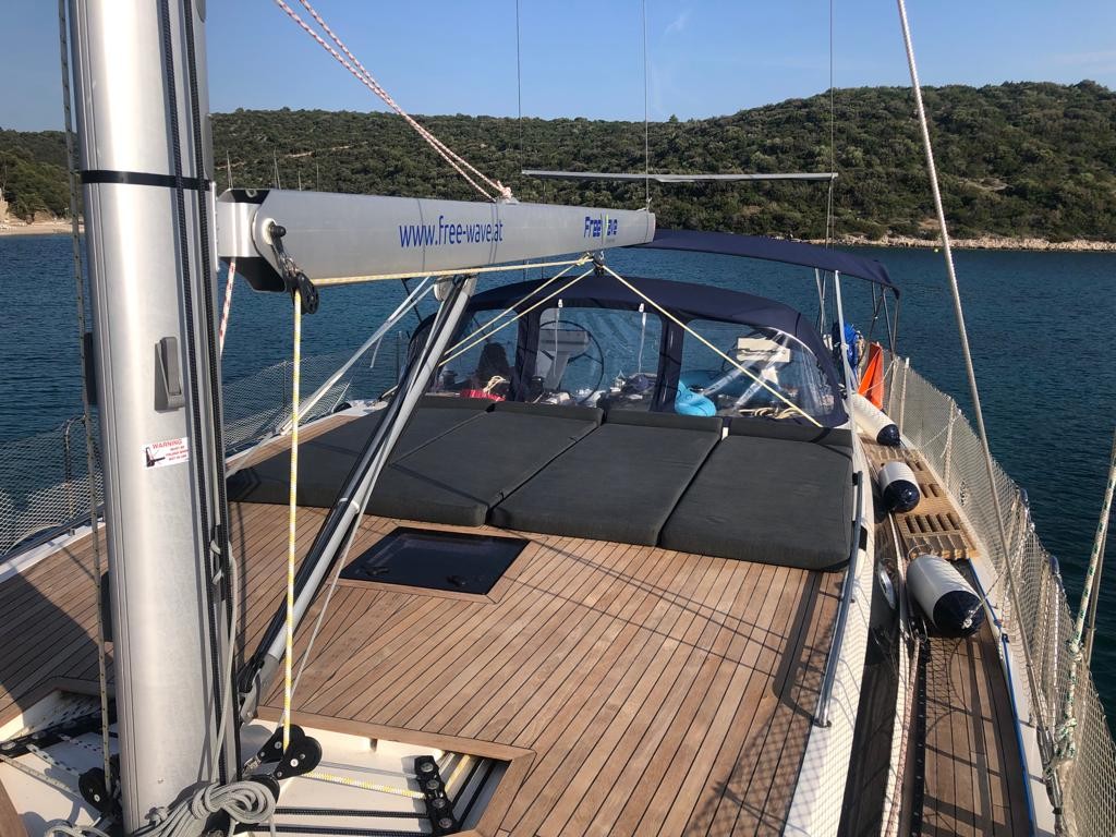 D&D Kufner 50, Bianco | Yacht Charter Croatia