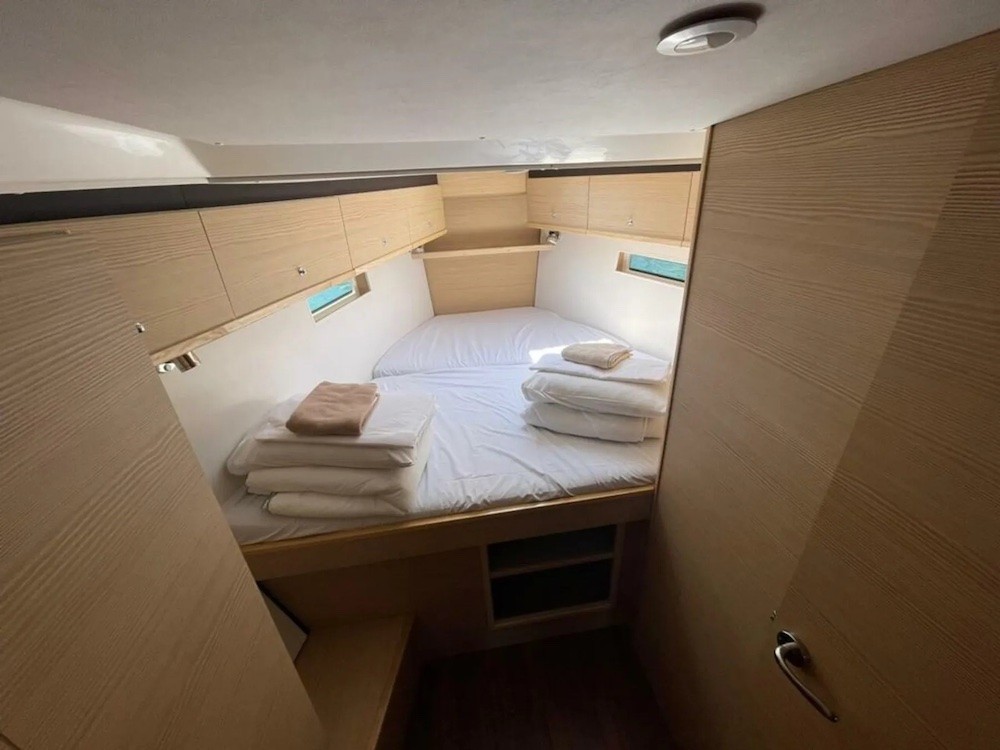 D&D Kufner 50, Bianco | Yacht Charter Croatia