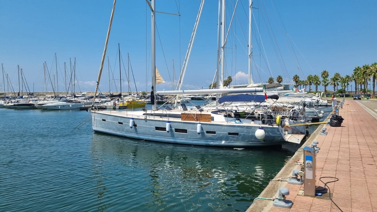 D&D Kufner 54.2, Rioja | Yacht Charter Croatia