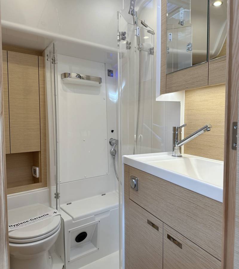 Dehler 46 SQ, Hugo | Noleggio di Yacht Croazia