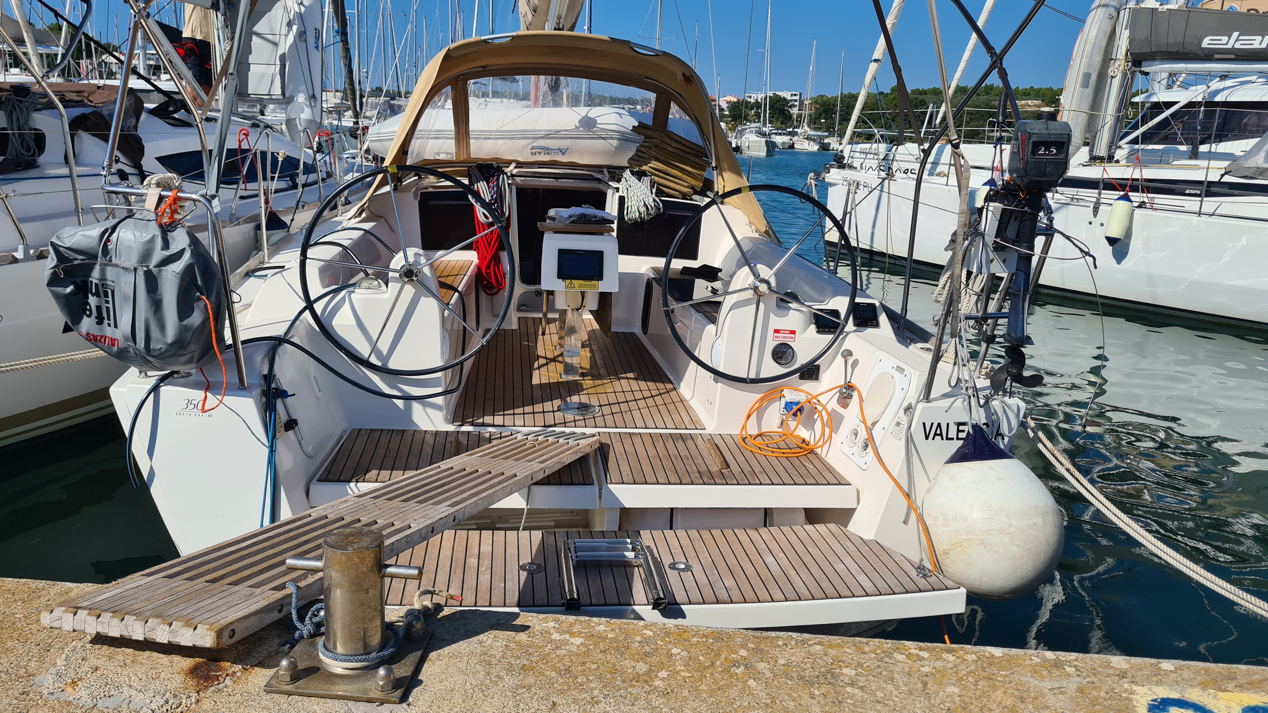 Dufour 350 GL, VALENCIA | Yacht Charter Croatia