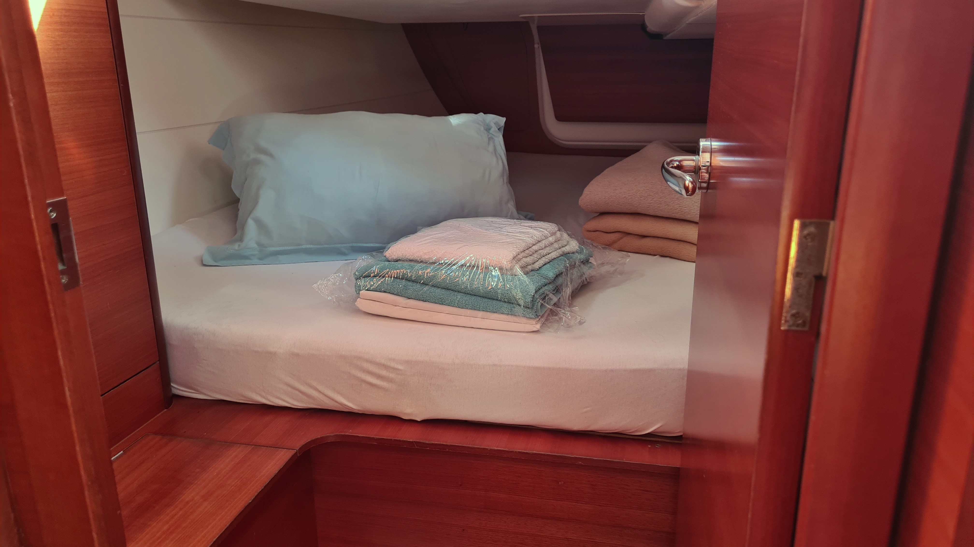 Dufour 350 GL, VALENCIA | Yacht Charter Croatia