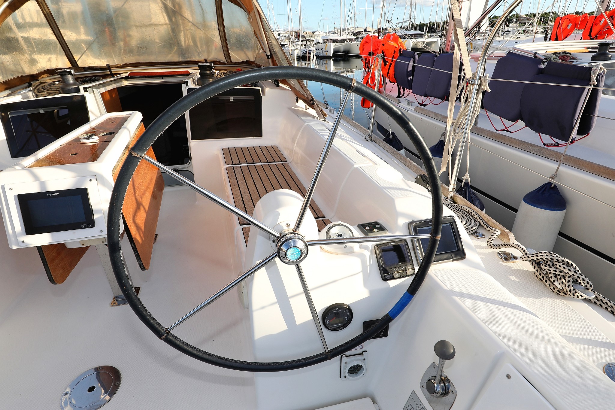 Dufour 350 GL, Papillon | Yacht Charter Croatia