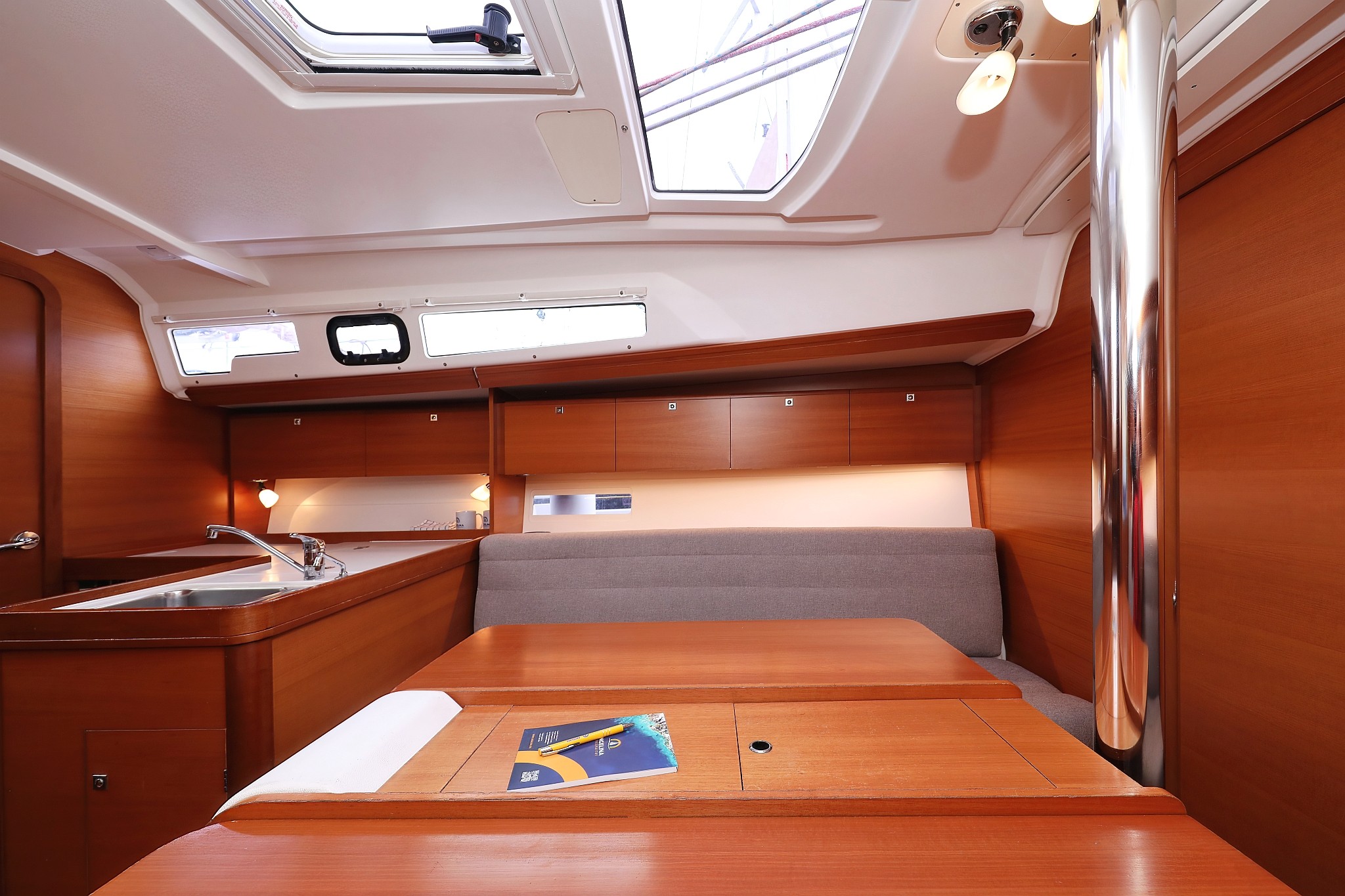 Dufour 350 GL, Papillon | Yacht Charter Croatia