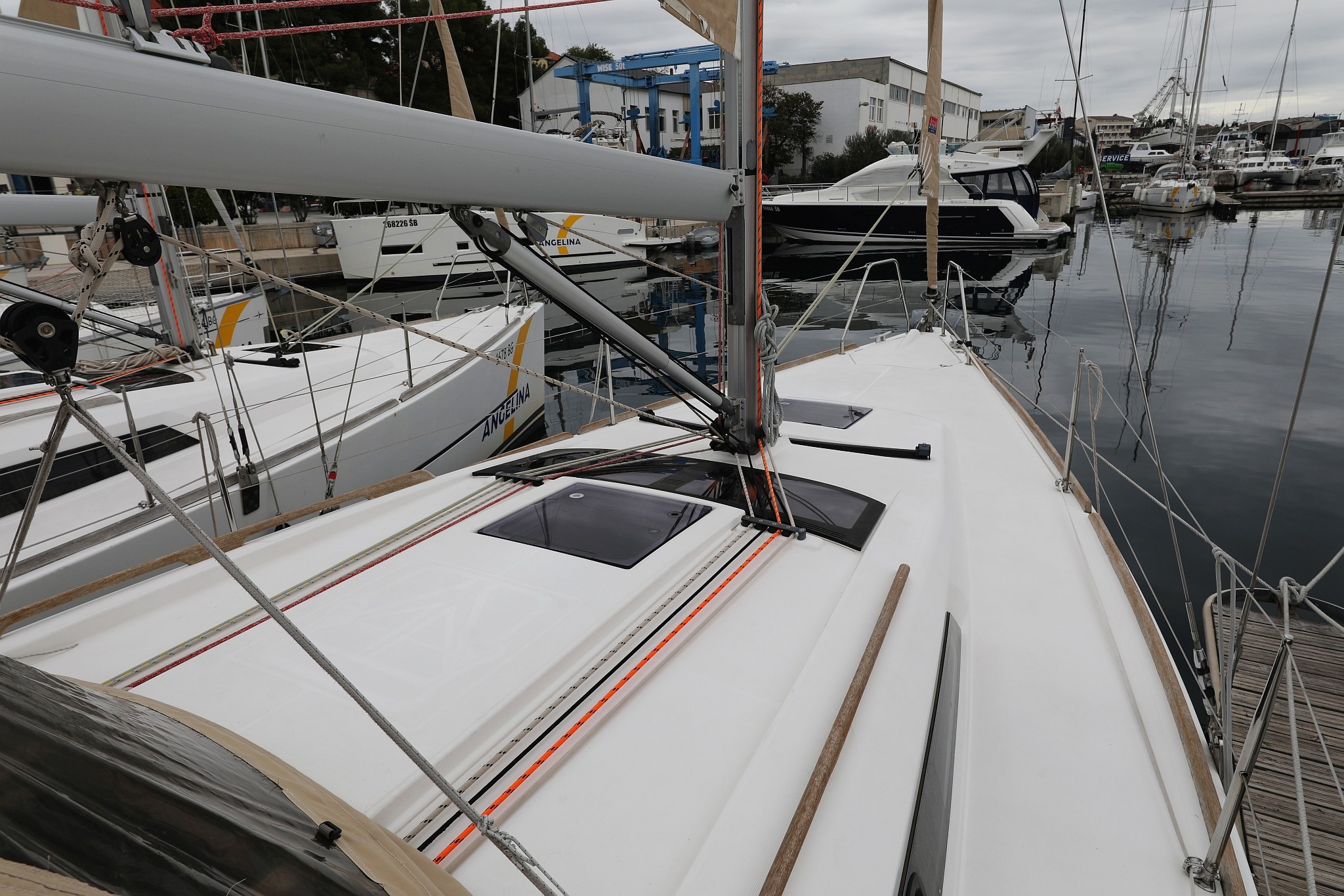 Dufour 350 GL, Feniks | Yacht Charter Croatia