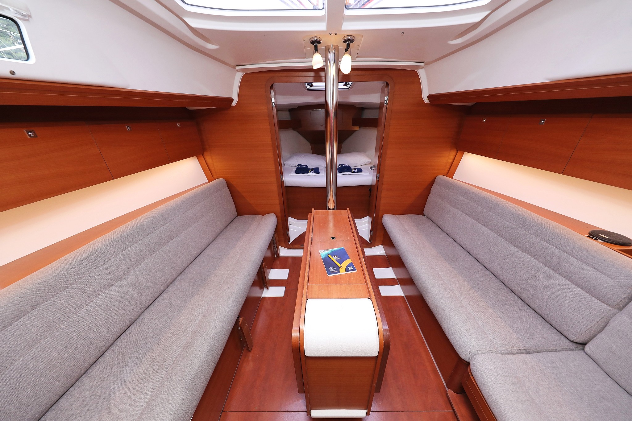 Dufour 350 GL, Feniks | Yacht Charter Croatia