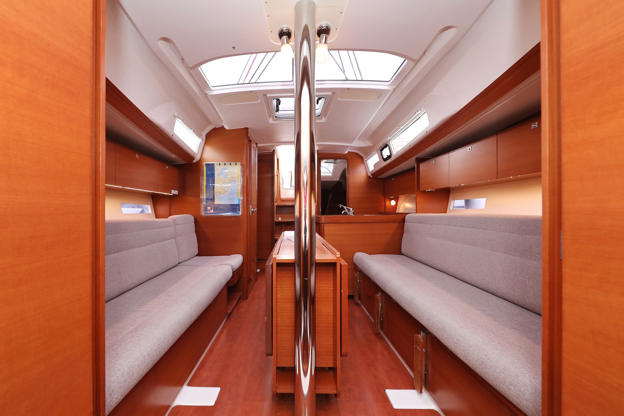 Dufour 350 GL, Feniks | Yacht Charter Croatia