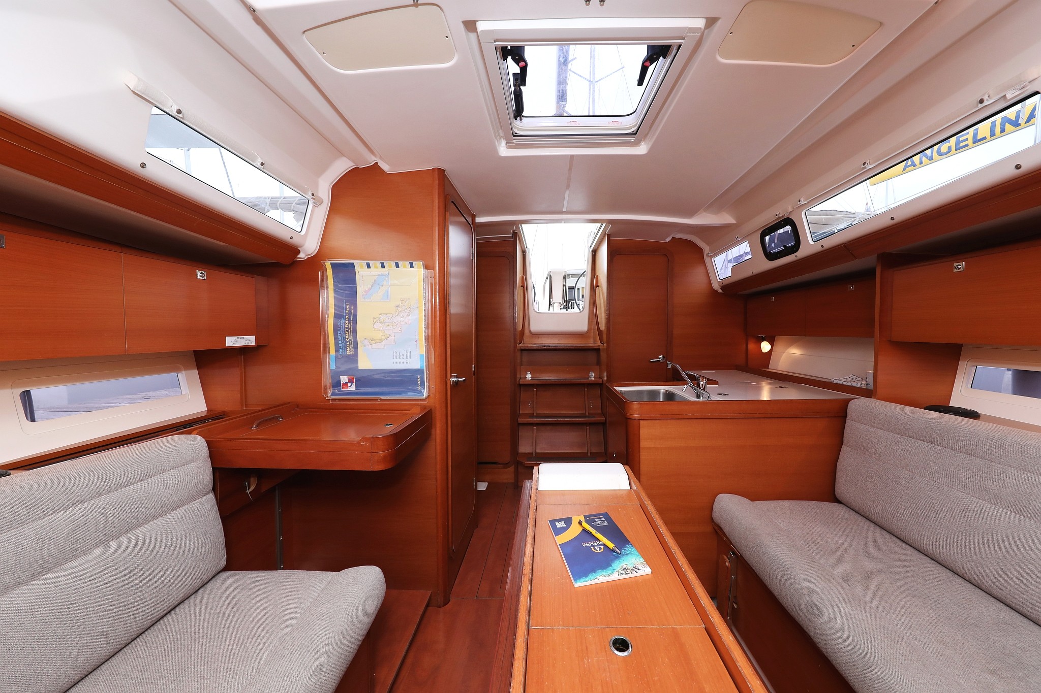 Dufour 350 GL, Feniks | Yacht Charter Croatia