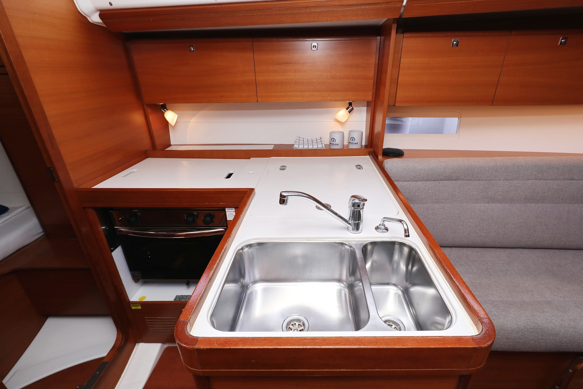 Dufour 350 GL, Feniks | Yacht Charter Croatia