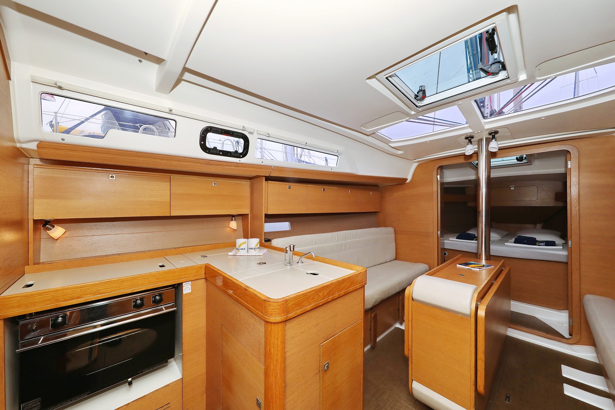 Dufour 350 GL, Sweet Lady | Yacht Charter Croatia