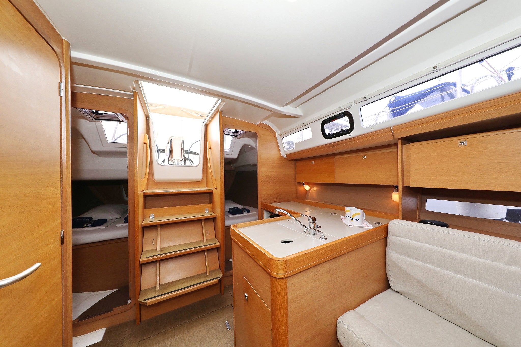 Dufour 350 GL, Sweet Lady | Yacht Charter Croatia