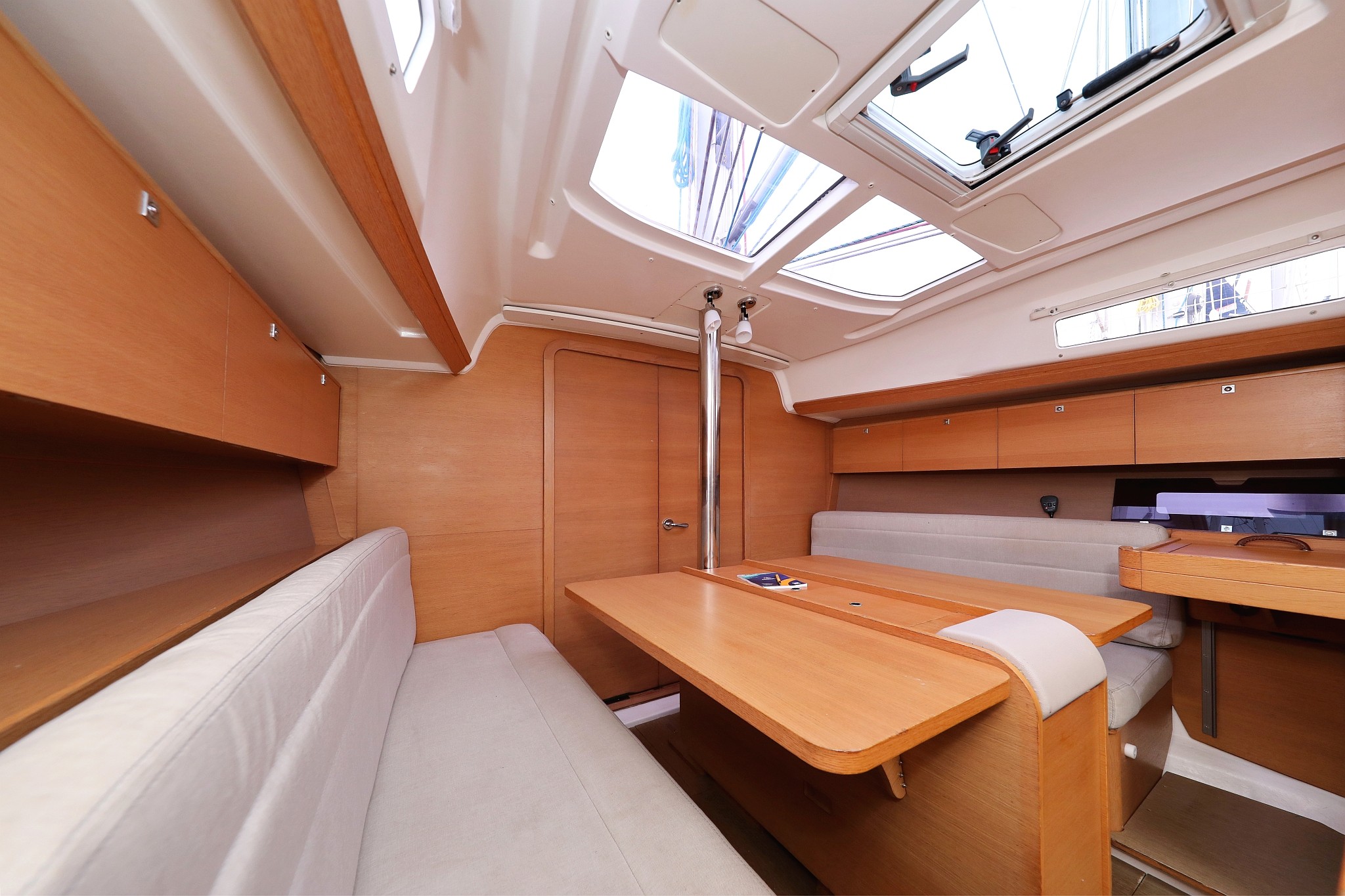 Dufour 350 GL, Sweet Lady | Yacht Charter Croatia