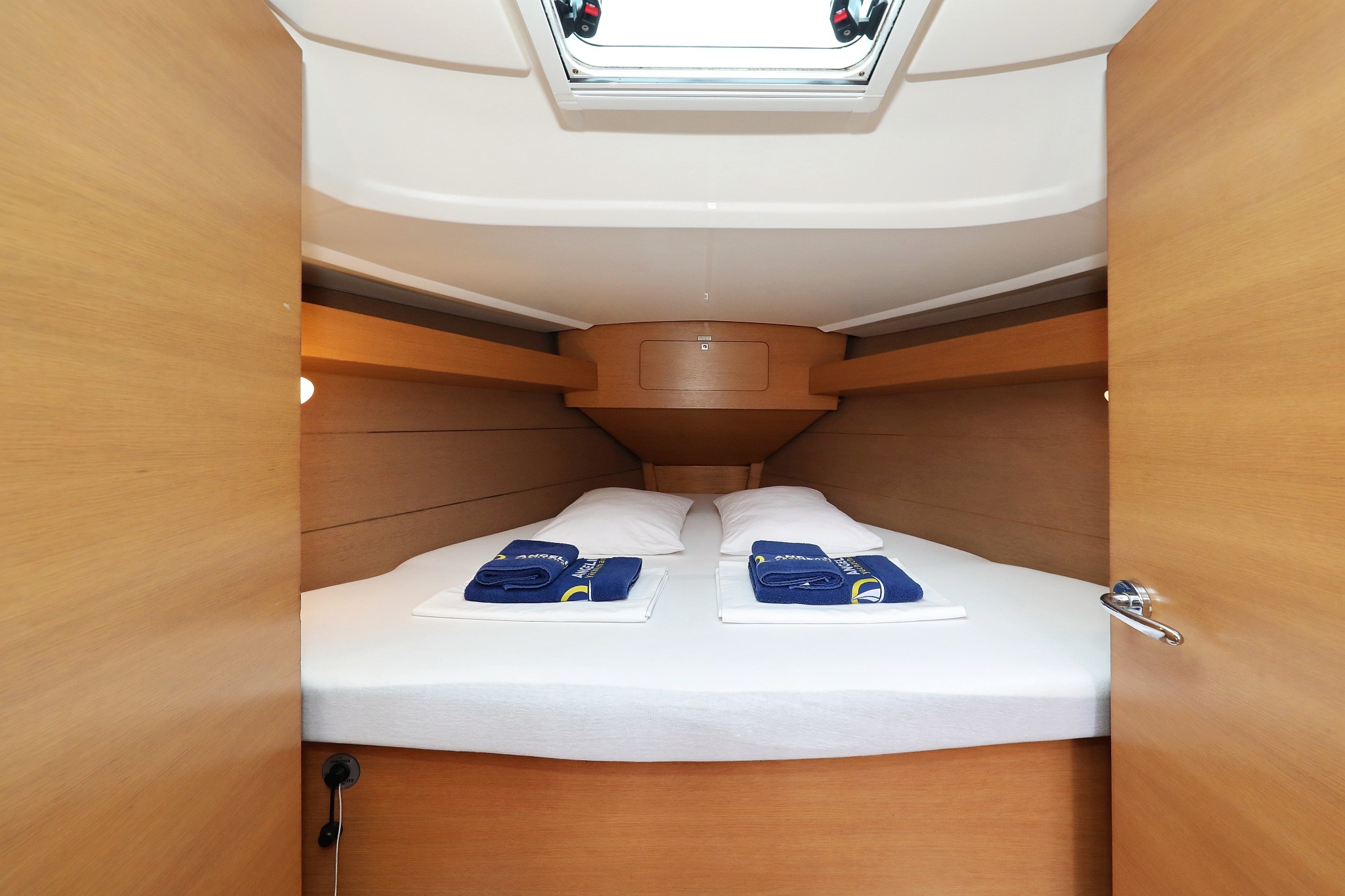 Dufour 350 GL, Sweet Lady | Yacht Charter Croatia