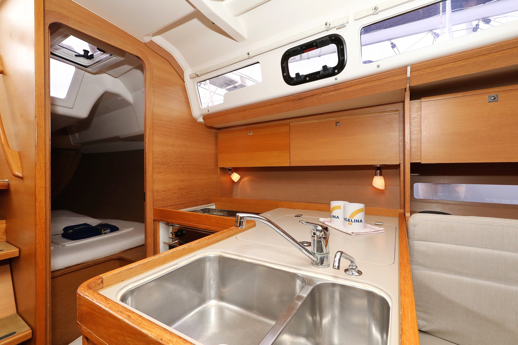 Dufour 350 GL, Sweet Lady | Yacht Charter Croatia