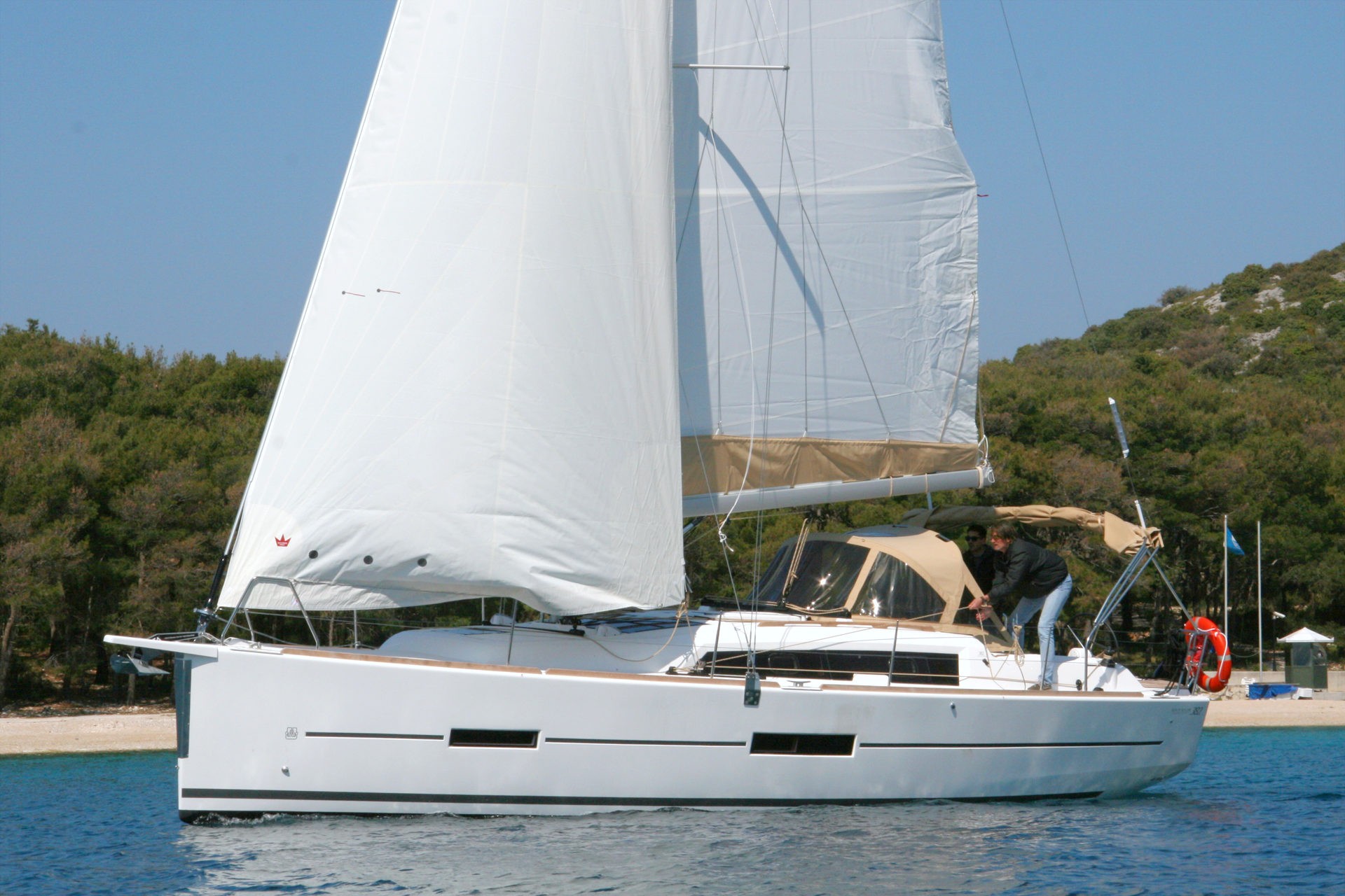 Dufour 382 GL, Henry | Noleggio di Yacht Croazia
