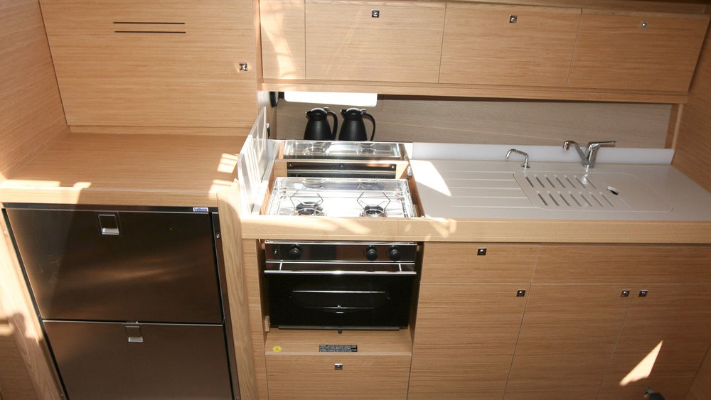 Dufour 382 GL, Henry | Noleggio di Yacht Croazia