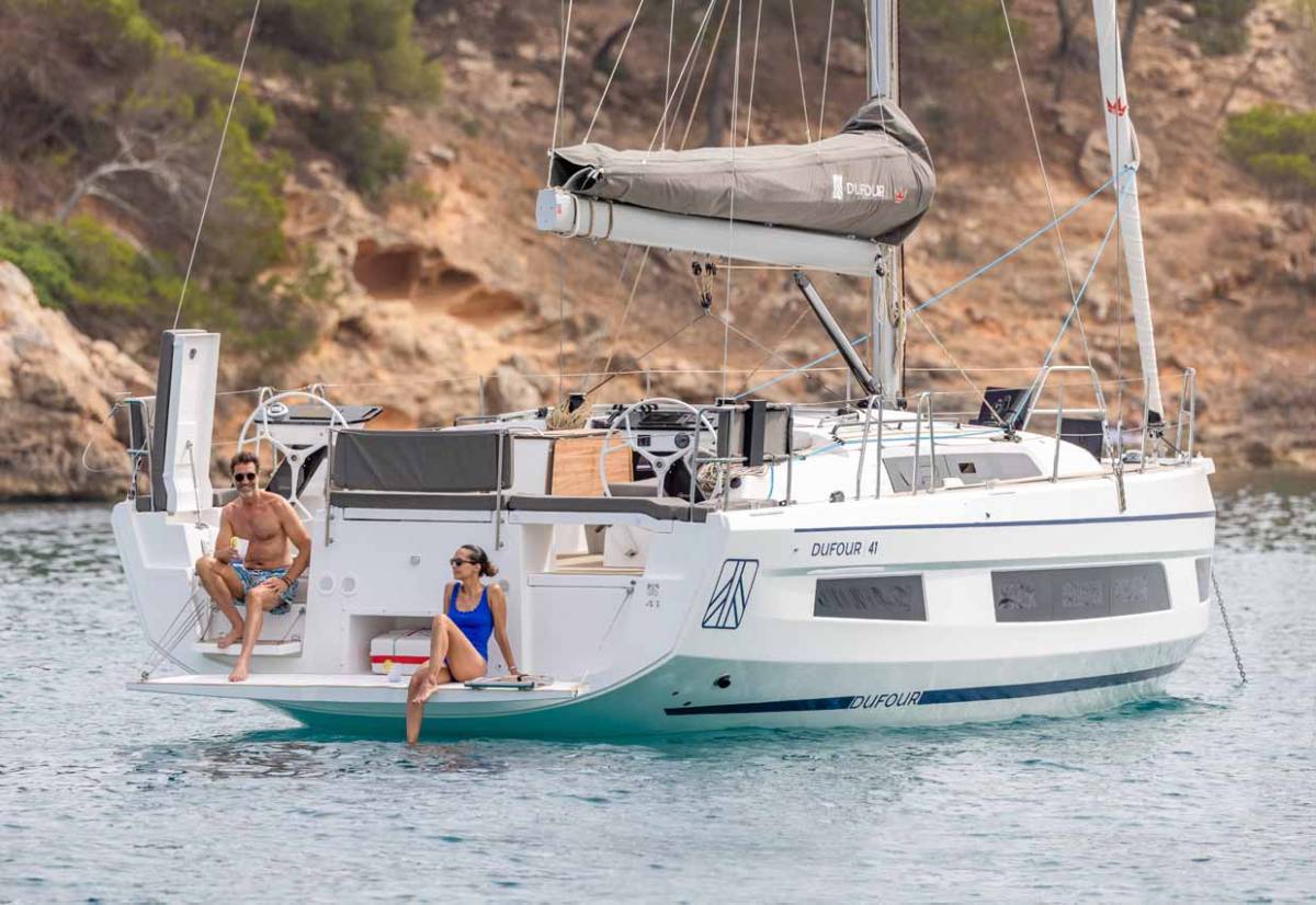 Dufour 41 Performance, Amazing Grace | Yacht Charter Croatia
