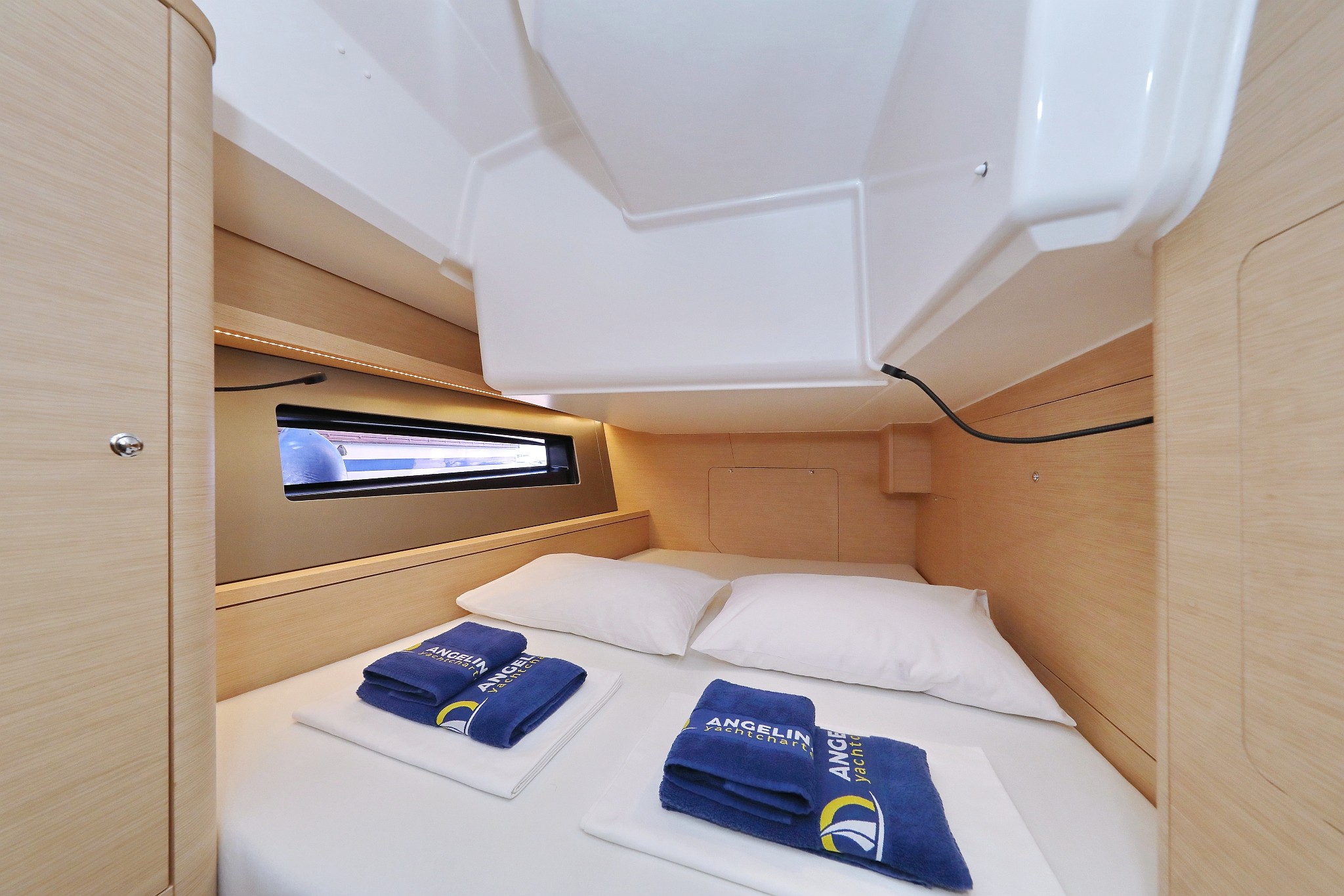 Dufour 41, Aniela | Yacht Charter Croatia