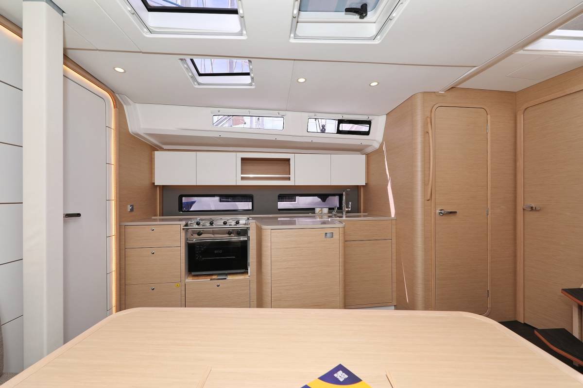 Dufour 41, Poppy | Yachtcharter Kroatien