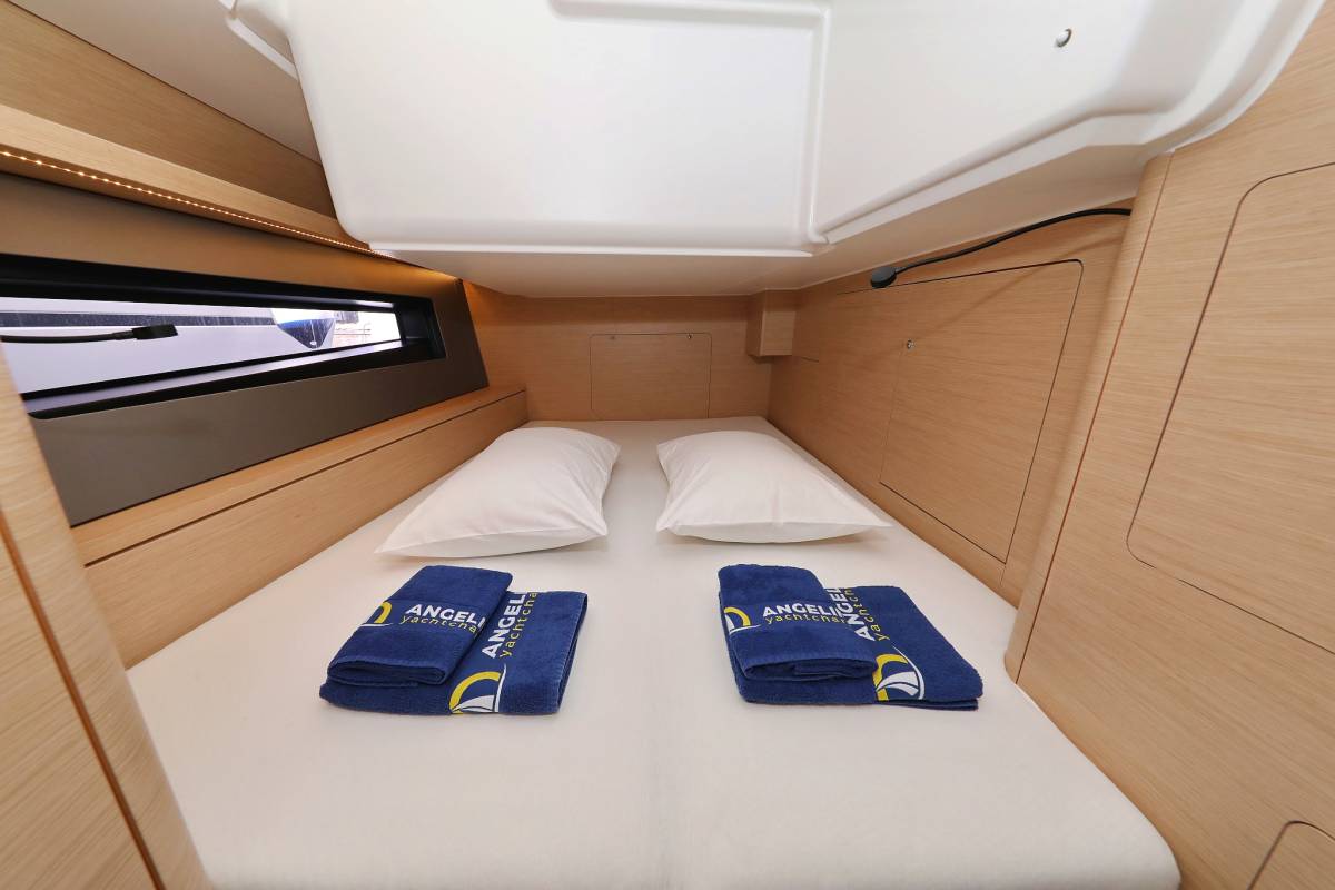 Dufour 41, Poppy | Yachtcharter Kroatien