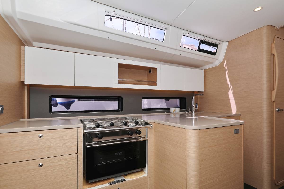 Dufour 41, Poppy | Yachtcharter Kroatien