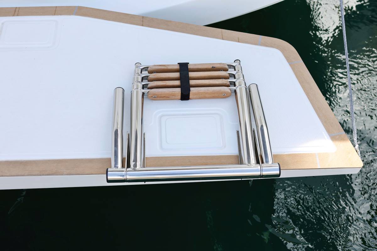 Dufour 41, Poppy | Yachtcharter Kroatien