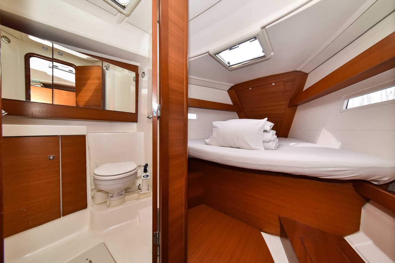 Dufour 410 GL, Stella | Yacht Charter Croatia