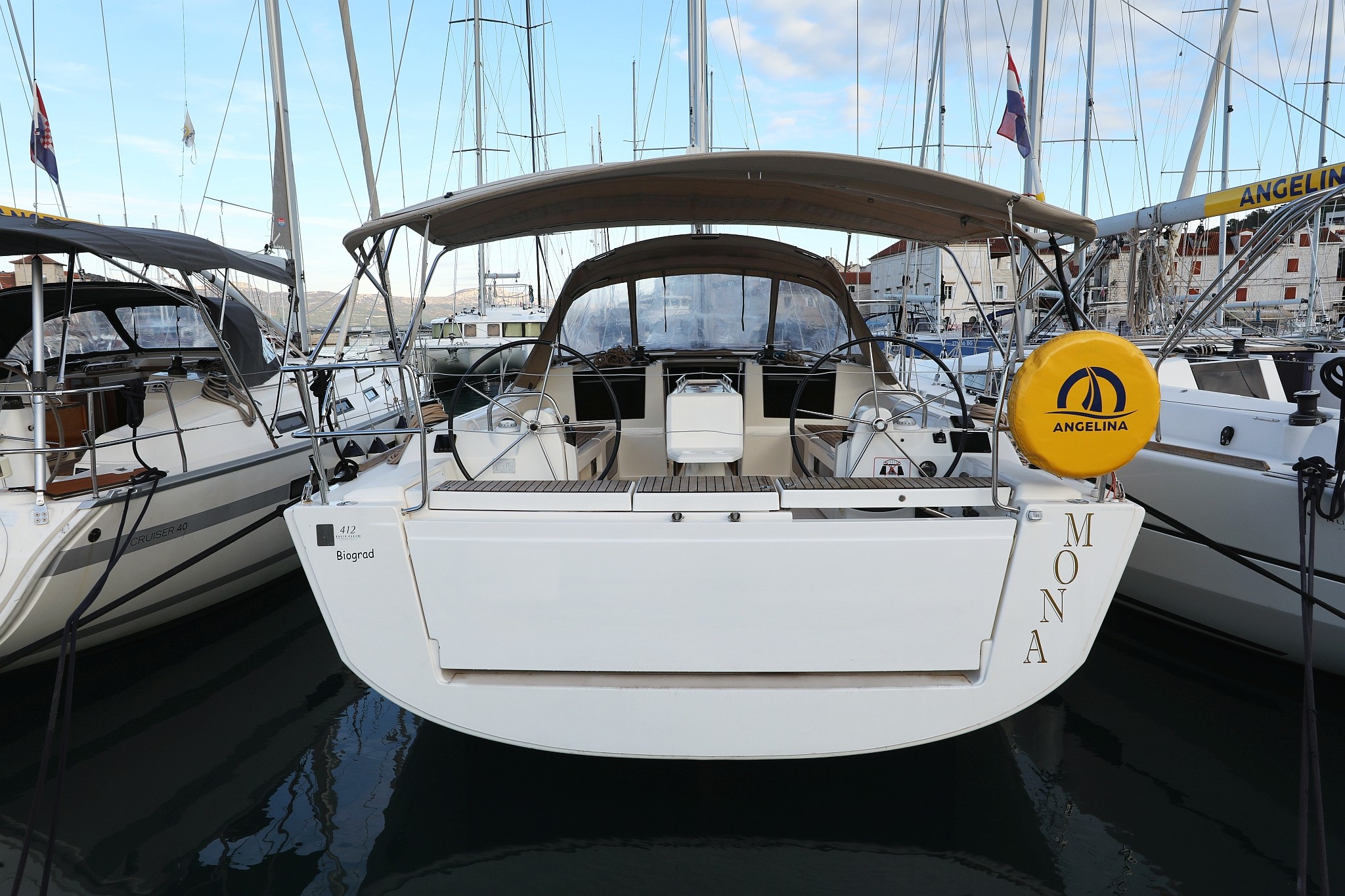 Dufour 412 GL, Mona | Yacht Charter Croatia